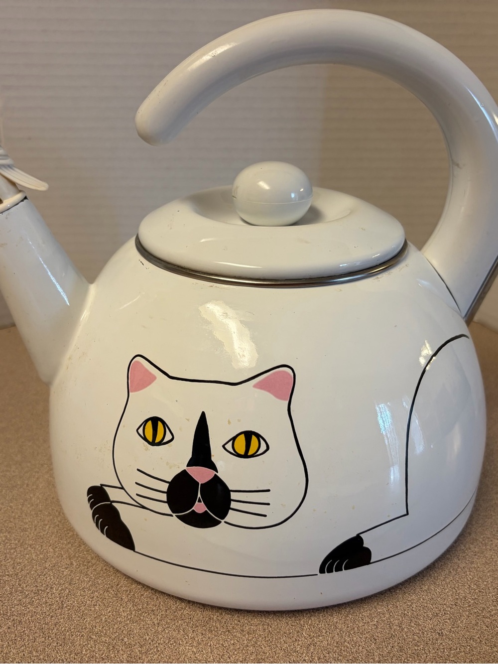 RARE Vtg Kamenstein White Graphic Cat Kettle Teapot Tail Handle w/ Bird Whistle